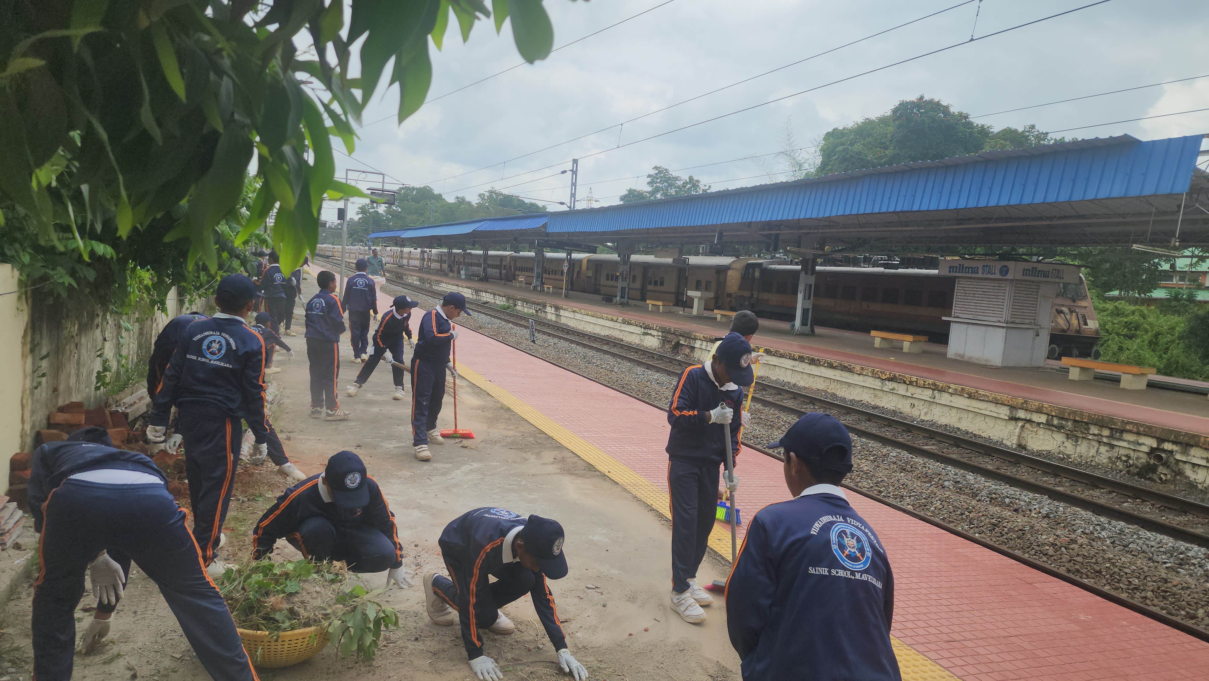 Swachatha Activity — Vidyadhiraja Vidyapeetom Sainik School